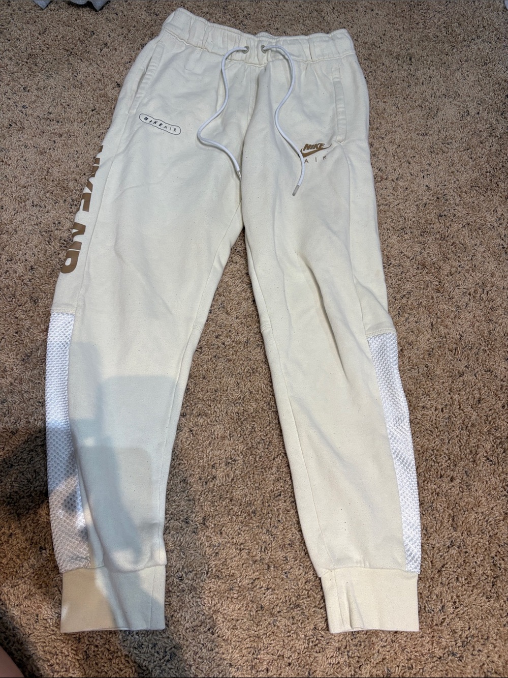 Nike Cream Kids Jogger Sweatpants with Mesh Side Panels